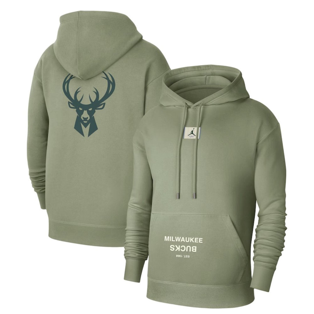Milwaukee Bucks Jordan Courtside Statement Edition Hoodie Mens XL New w/ Tags